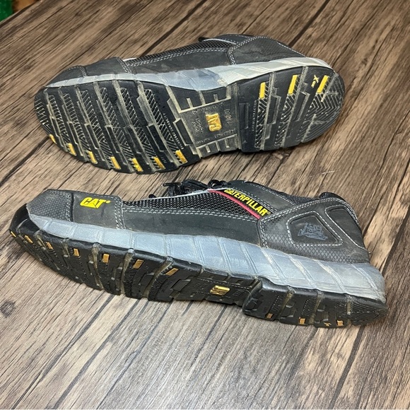 CATERPILLAR Sz 10 Shift Composite Toe Metal Free, Electrical Hazard, Slip-Resist - Picture 2 of 8